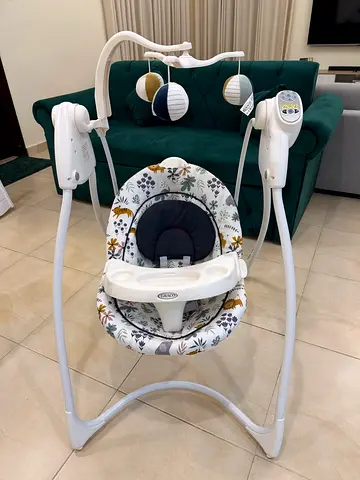 Graco Baby Swing with 6 Swing Speeds & Music