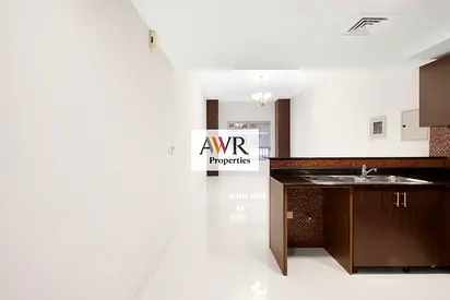 Spacious Apartment | Easy Access Area | No Commission