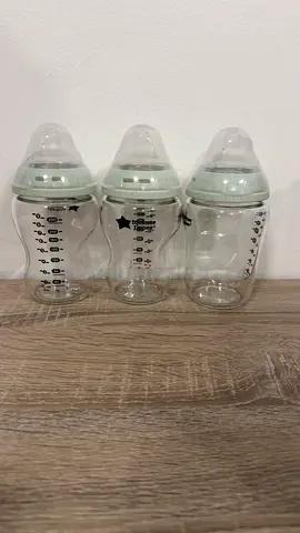Tommee Tippee Glass baby bottles 250ml