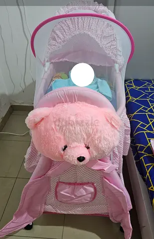 Baby crib