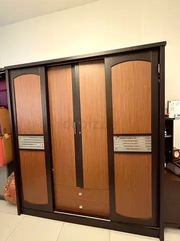 Modern Wooden Wardrobe with Sliding Doors and Drawers