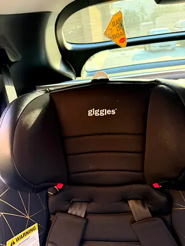 giggles Infant Car Seat Good Condition