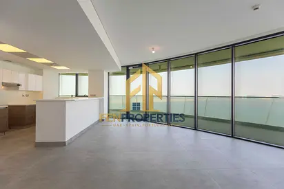 Sea View | Wide Balcony | Sail Tower