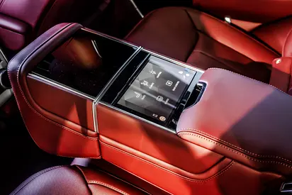 صورة مصغرة 13 لـ 2026 LAND Rover RANGE ROVER