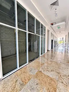 Shop Available for Rent in a Prime Business Hub of Dubai