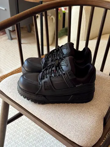 Louis Vuitton shoes for men