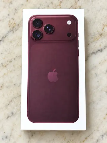 iPhone 18 Pro Max (sealed box) - Burgundy - Brand New