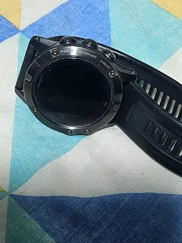 Used Garmin fenix 5 GPS smartwatch - good working condition