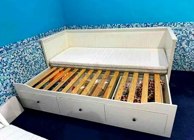 IKEA Hamnes day bed with 2 mattress