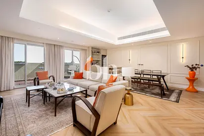 Golf Couse View | Lake View | Upgarded | Top Floor