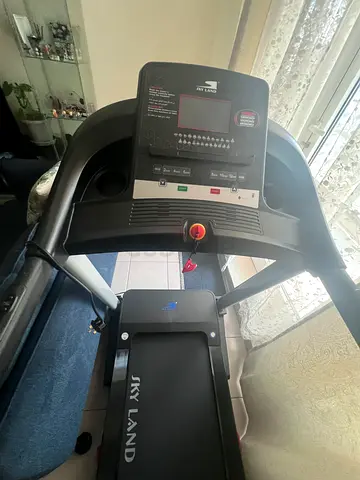 Sky Land Treadmill - Good Working Condition 3 months old