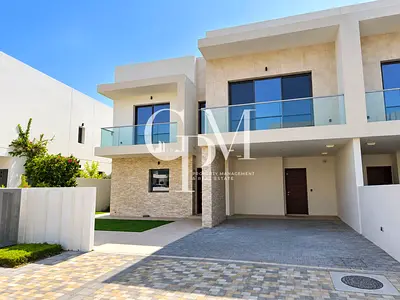 Prime 4BR Villa | Single Row | Steps from Pool & Community Center