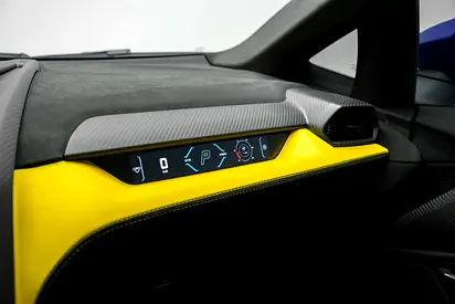 صورة مصغرة 13 لـ 2025 Lamborghini REVUELTO