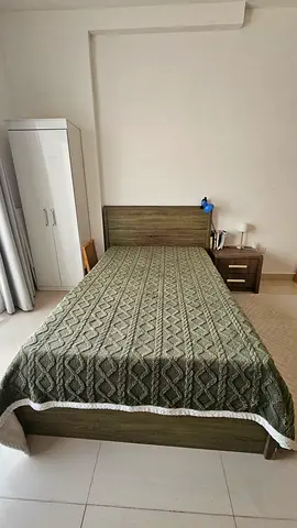 Single bed 130cm x 200cm