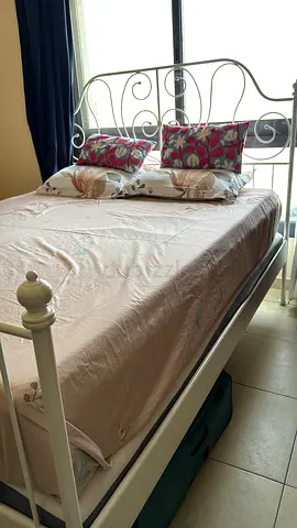 🛏️ IKEA Queen Size Bed – For Sale