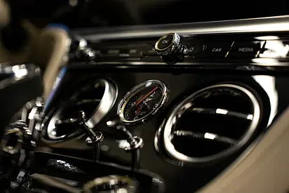 2021 Bentley CONTINENTAL — миниатюра 20