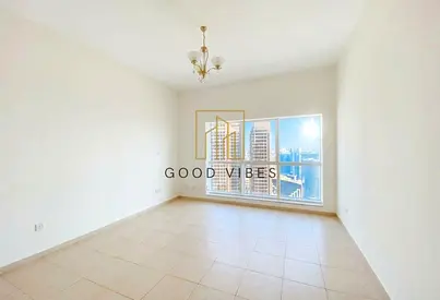 Spacious Premium Residence| Panoramic City View