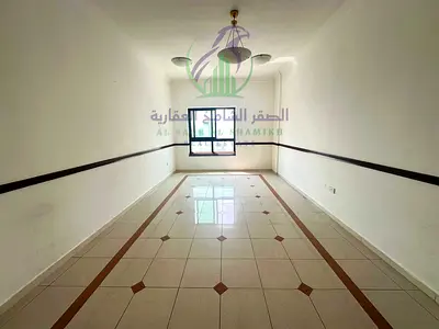 غرفتين وصالة في المجاز 2 | غرفة خادمة | إطلالة بحرية | تكييف وباركن مجاني | شهر فري