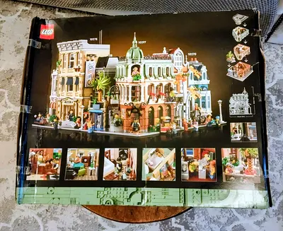 10297 - LEGO Boutique Hotel (3066pcs)