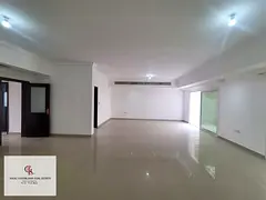 4Bhk / Small backyard/ Garage car parking/ Mbz