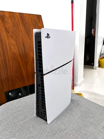 Sony PlayStation 5 Console - DIGITAL Edition, Very Good Condition