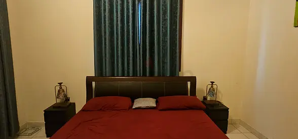 King size bed frame with headboard and 2 bedside tables - dark wood/black