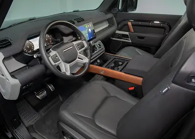 صورة 10 لـ 2023 LAND Rover DEFENDER
