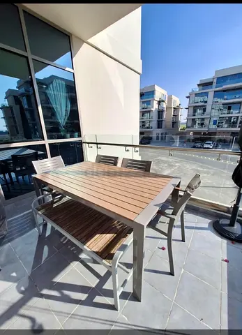 Outdoor table and chairs