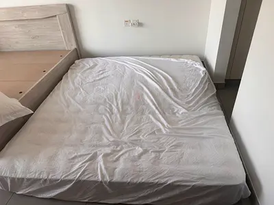 mattress (180x210) - good condition