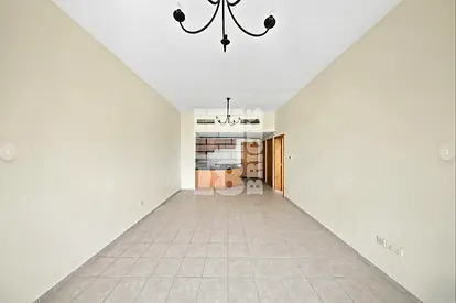 1BR + Store | Metro Nearby | Vacant