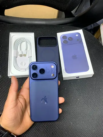 iPhone 17 pro 256GB Apple care plus warranty