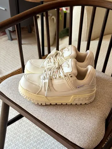 Louis Vuitton shoes for men