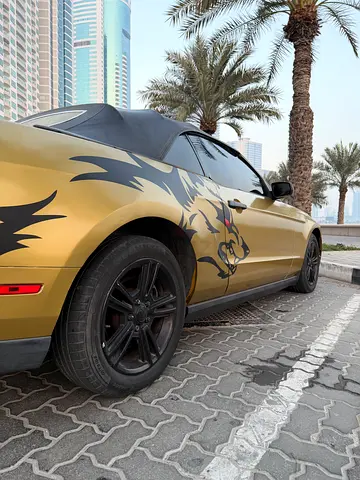 Ford Mustang V6 2010 American Specs