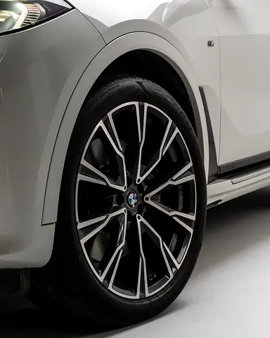 2019 BMW X7 — фото 3