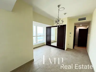 Modern Living | In Iconic Elite Residence