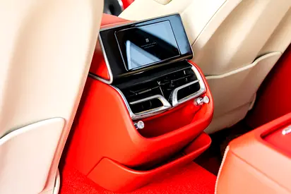 صورة مصغرة 18 لـ 2024 Bentley FLYING SPUR