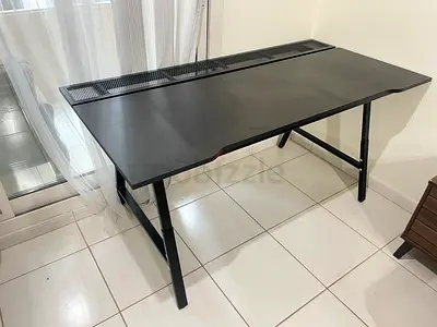 Computer Gaming Desk, IKEA UTESPELARE