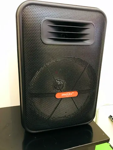 Portable bluetooth Speaker - excellent Working Condition