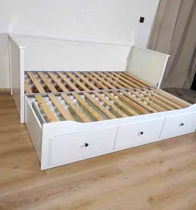 IKEA Hamnes day bed with 2 mattress