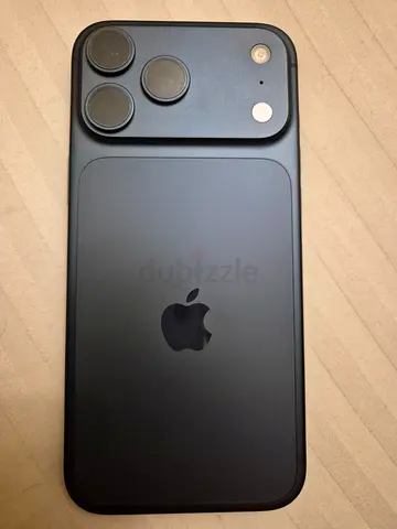 Apple iPhone 17 Pro Max Blue