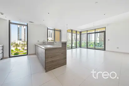Vacant | Water View | Best Price