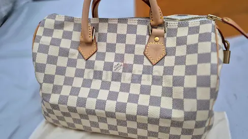 Pre-owned Louis Vuitton Damier Azur Speedy 30 handbag - good condition