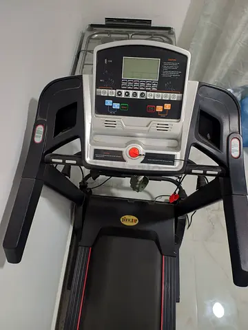 Used electric treadmill in good working condition ....LIfetop brand
