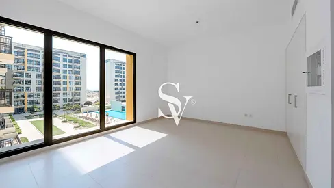 Ready to Move | Stylish Studio | Pool & Gym