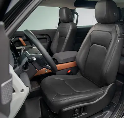صورة 9 لـ 2023 LAND Rover DEFENDER