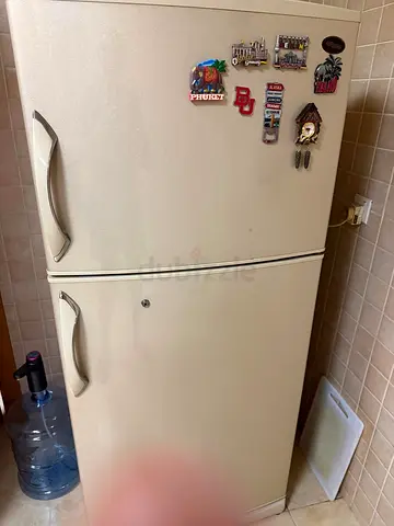 Super General top-freezer refrigerator - good working condition