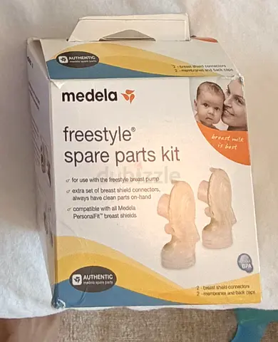 Medela Freestyle Spare Parts Kit - Boxed, 2 Breast Shield Connectors + Membranes
