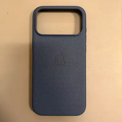 iPhone 18 Pro Max TechWoven Case- Chambray Blue