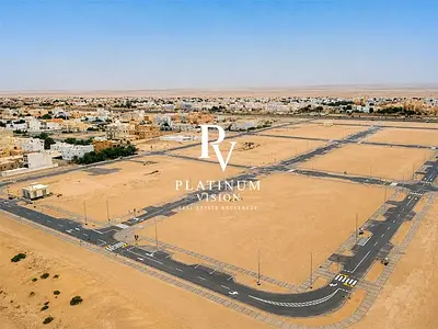 G+5 | CORNER | Single Row | Main Street | Huge Plot