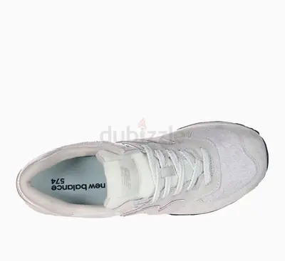 New Balance 574 white sneakers - only used 3-4 times , good as new, size 9